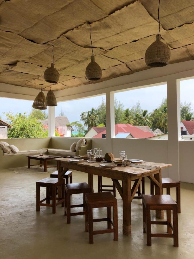 Couette-café Mlango House *
